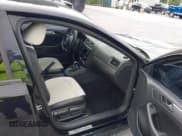 ✅ 2016 Volkswagen Jetta Sport • VIN: 3VWD17AJ0GM291585 • Lot: 43325047. Listed on IAAI with 93,499 mi. Free auction sales archive from the USA and detailed vehicle history report at DreamBid. Image 5.