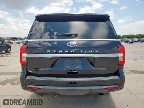 ✅ 2023 Ford Expedition XLT • VIN: 1FMJU1H84PEA61384 • Лот: 63702615. Опубликован ранее на Copart с пробегом 24 450 миль. Бесплатный доступ к архиву аукционных продаж из США и подробный отчёт об истории автомобиля на DreamBid. Изображение 6.