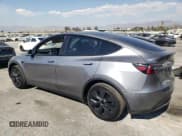 ✅ 2024 Tesla Model Y Long Range • VIN: 7SAYGAEE6RF131749 • Lot: 74548014. Wystawiony na Copart z przebiegiem 1 042 mil. Bezpłatny archiwum sprzedaży aukcyjnych z USA i szczegółowy raport historii pojazdu na DreamBid. Zdjęcie 2.
