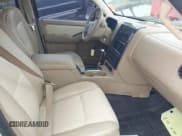 ✅ 2008 Ford Explorer Sport Trac Limited • VIN: 1FMEU33E18UA00303 • Лот: 43762273. Опубликован ранее на IAAI с пробегом Не указан. Бесплатный доступ к архиву аукционных продаж из США и подробный отчёт об истории автомобиля на DreamBid. Изображение 5.