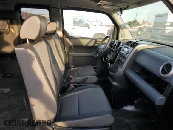 ✅ 2006 Honda Element EX-P • VIN: 5J6YH27716L012220 • Lot: 43664955. Listed on Copart with 165,335 mi. Free auction sales archive from the USA and detailed vehicle history report at DreamBid. Image 11.