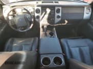 ✅ 2012 Ford Expedition Max XLT • VIN: 1FMJK1J52CEF03515 • Lot: 92012575. Wystawiony na Copart z przebiegiem 164 802 mil. Bezpłatny archiwum sprzedaży aukcyjnych z USA i szczegółowy raport historii pojazdu na DreamBid. Zdjęcie 8.