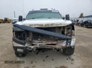 ✅ 2005 Chevrolet Silverado 2500HD LS • VIN: 1GCHK23255F863175 • Lot: 90364075. Wystawiony na Copart z przebiegiem 246 315 mil. Bezpłatny archiwum sprzedaży aukcyjnych z USA i szczegółowy raport historii pojazdu na DreamBid. Zdjęcie 5.