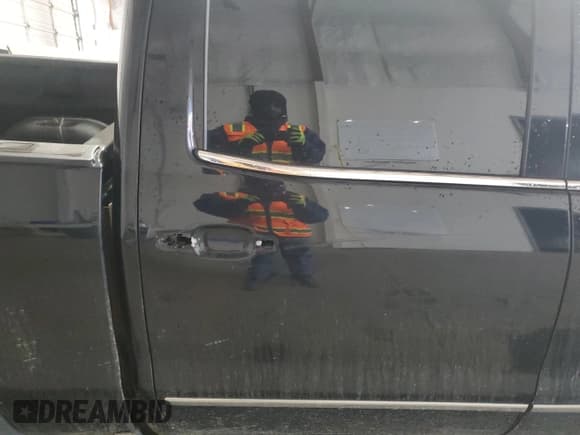 ✅ 2017 GMC Sierra 1500 Denali • VIN: 3GTU2PEJ7HG267357 • Лот: 90014235. Опубликован ранее на Copart с пробегом 196 947 миль. Бесплатный доступ к архиву аукционных продаж из США и подробный отчёт об истории автомобиля на DreamBid. Изображение 10.