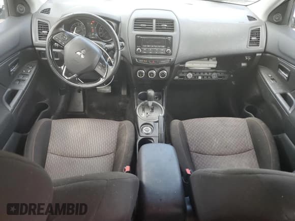 ✅ 2017 Mitsubishi Outlander ES • VIN: JA4AR3AUXHZ045929 • Lot: 81122215. Listed on Copart with 80,681 mi. Free auction sales archive from the USA and detailed vehicle history report at DreamBid. Image 8.