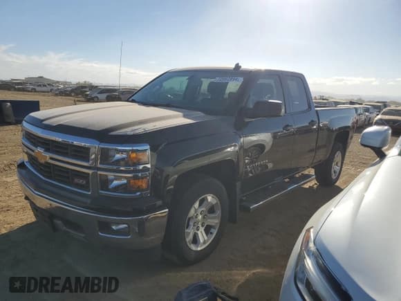 ✅ 2014 Chevrolet Silverado 1500 LT • VIN: 1GCVKREC1EZ177537 • Лот: 72082894. Опубликован ранее на Copart с пробегом 45 821 миль. Бесплатный доступ к архиву аукционных продаж из США и подробный отчёт об истории автомобиля на DreamBid. Изображение 1.