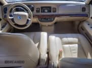 ✅ 2006 Mercury Grand Marquis LS Premium • VIN: 2MEHM75V96X617474 • Лот: 85724395. Опубликован ранее на Copart с пробегом 85 960 миль. Бесплатный доступ к архиву аукционных продаж из США и подробный отчёт об истории автомобиля на DreamBid. Изображение 8.