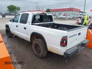 ✅ 2000 Dodge Dakota Sport • VIN: 1B7GL2AN0YS640611 • Lot: 42226346. Wystawiony na IAAI z przebiegiem Nie podano. Bezpłatny archiwum sprzedaży aukcyjnych z USA i szczegółowy raport historii pojazdu na DreamBid. Zdjęcie 3.