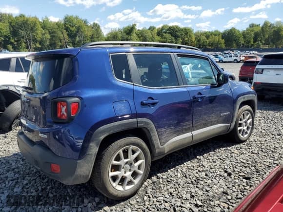 ✅ 2021 Jeep Renegade Latitude • VIN: ZACNJCBBXMPN35241 • Lot: 71614985. Listed on Copart with Not provided. Free auction sales archive from the USA and detailed vehicle history report at DreamBid. Image 3.