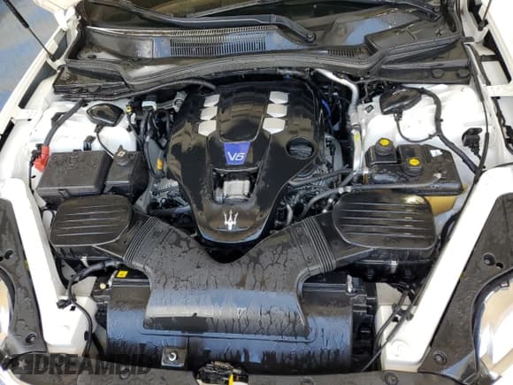 ✅ 2016 Maserati Quattroporte S • VIN: ZAM56RPA9G1166329 • Lot: 63185364. Wystawiony na Copart z przebiegiem 58 778 mil. Bezpłatny archiwum sprzedaży aukcyjnych z USA i szczegółowy raport historii pojazdu na DreamBid. Zdjęcie 11.