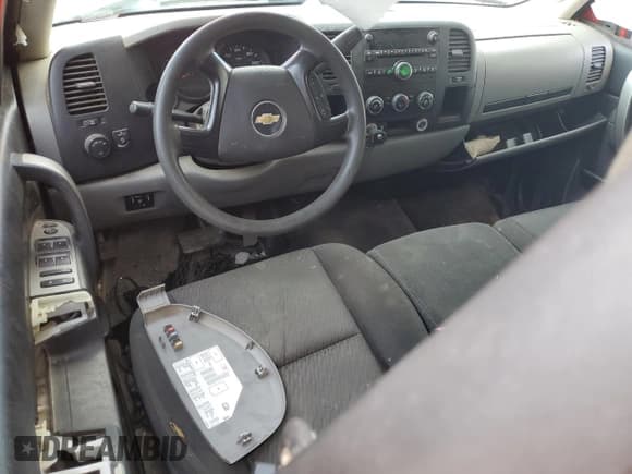 ✅ 2013 Chevrolet Silverado 1500 LS • VIN: 1GCRCREA6DZ285759 • Lot: 66482224. Listed on Copart with Not provided. Free auction sales archive from the USA and detailed vehicle history report at DreamBid. Image 8.