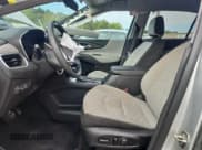 ✅ 2020 Chevrolet Equinox LS • VIN: 3GNAXHEV6LS556353 • Лот: 84212585. Опубликован ранее на Copart с пробегом 88 620 миль. Бесплатный доступ к архиву аукционных продаж из США и подробный отчёт об истории автомобиля на DreamBid. Изображение 7.