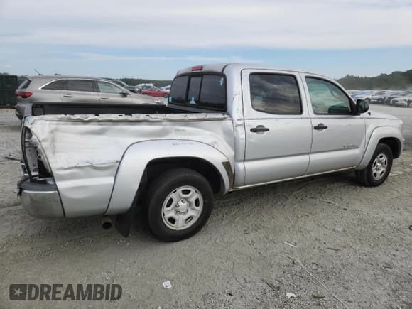 ✅ 2013 Toyota Tacoma • VIN: 5TFJX4CN1DX028563 • Lot: 70157095. Listed on Copart with 88,093 mi. Free auction sales archive from the USA and detailed vehicle history report at DreamBid. Image 3.