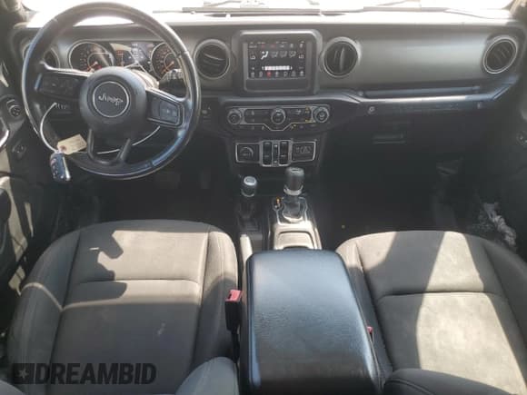 ✅ 2018 Jeep Wrangler Unlimited Sport • VIN: 1C4HJXDG0JW110352 • Лот: 71735245. Опубликован ранее на Copart с пробегом 134 503 миль. Бесплатный доступ к архиву аукционных продаж из США и подробный отчёт об истории автомобиля на DreamBid. Изображение 8.