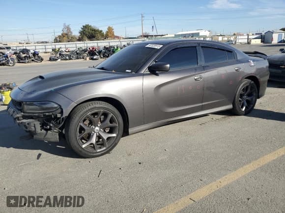 ✅ 2019 Dodge Charger GT • VIN: 2C3CDXHG9KH578886 • Лот: 92320915. Опубликован ранее на Copart с пробегом 86 595 миль. Бесплатный доступ к архиву аукционных продаж из США и подробный отчёт об истории автомобиля на DreamBid. Изображение 1.