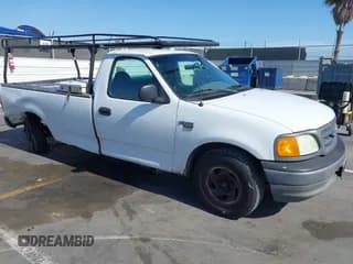 ✅ 2004 Ford F-150 XL • VIN: 2FTRF17W34CA91446 • Лот: 42390946. Опубликован ранее на IAAI с пробегом 271 177 миль. Бесплатный доступ к архиву аукционных продаж из США и подробный отчёт об истории автомобиля на DreamBid. Изображение 1.