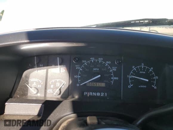 ✅ 1996 Ford F-250 • VIN: 1FTHW26G5TEA70327 • Lot: 82266915. Listed on Copart with 150,691 mi. Free auction sales archive from the USA and detailed vehicle history report at DreamBid. Image 9.