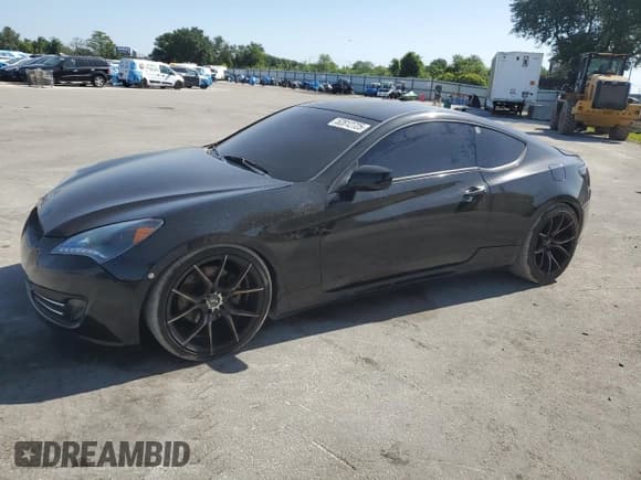 ✅ 2010 Hyundai Genesis Coupe • VIN: KMHHU6KH1AU014850 • Lot: 52812725. Wystawiony na Copart z przebiegiem 140 709 mil. Bezpłatny archiwum sprzedaży aukcyjnych z USA i szczegółowy raport historii pojazdu na DreamBid. Zdjęcie 1.