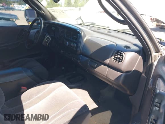 ✅ 2000 Dodge Dakota Sport • VIN: 1B7GG2AN9YS792231 • Lot: 42174764. Wystawiony na IAAI z przebiegiem 285 535 mil. Bezpłatny archiwum sprzedaży aukcyjnych z USA i szczegółowy raport historii pojazdu na DreamBid. Zdjęcie 5.