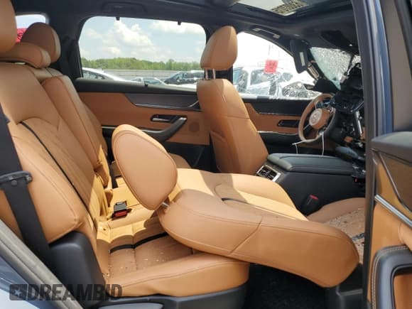 ✅ 2025 Mazda CX-70 3.3 Turbo S Premium Plus Package • VIN: JM3KJEHC5S1123718 • Lot: 63007015. Wystawiony na Copart z przebiegiem 1 115 mil. Bezpłatny archiwum sprzedaży aukcyjnych z USA i szczegółowy raport historii pojazdu na DreamBid. Zdjęcie 11.