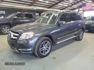 ✅ 2014 Mercedes-Benz GLK 250 • VIN: WDCGG0EB3EG313749 • Lot: 90620615. Wystawiony na Copart z przebiegiem 209 993 mil. Bezpłatny archiwum sprzedaży aukcyjnych z USA i szczegółowy raport historii pojazdu na DreamBid. Zdjęcie 1.