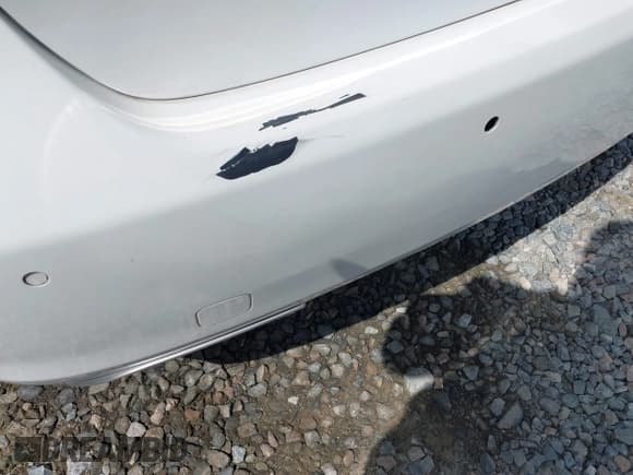 ✅ 2008 Lexus LS 460 • VIN: JTHBL46F185056710 • Lot: 42521396. Listed on IAAI with 186,974 mi. Free auction sales archive from the USA and detailed vehicle history report at DreamBid. Image 17.