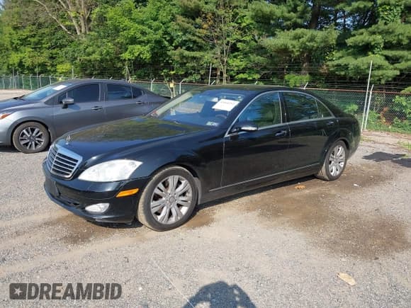 ✅ 2009 Mercedes-Benz S 550 • VIN: WDDNG86X59A244812 • Lot: 42660213. Listed on IAAI with 118,625 mi. Free auction sales archive from the USA and detailed vehicle history report at DreamBid. Image 2.