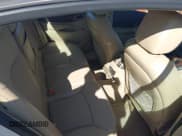 ✅ 2012 Buick LaCrosse Touring • VIN: 1G4GJ5E31CF215136 • Lot: 43526307. Wystawiony na IAAI z przebiegiem 75 249 mil. Bezpłatny archiwum sprzedaży aukcyjnych z USA i szczegółowy raport historii pojazdu na DreamBid. Zdjęcie 8.