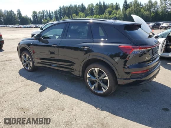 ✅ 2024 Audi Q4 e-tron • VIN: WA1K2BFZ3RP028751 • Lot: 59354465. Listed on Copart with Not provided. Free auction sales archive from the USA and detailed vehicle history report at DreamBid. Image 2.