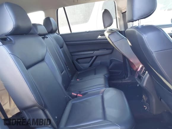 ✅ 2018 Volkswagen Atlas SE • VIN: 1V2CP2CA6JC595850 • Lot: 41344485. Listed on IAAI with 86,469 mi. Free auction sales archive from the USA and detailed vehicle history report at DreamBid. Image 8.