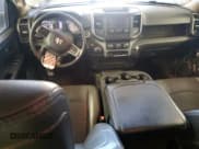 ✅ 2020 Ram 2500 Tradesman • VIN: 3C6UR5CJ4LG138575 • Lot: 48793825. Wystawiony na Copart z przebiegiem 33 993 mil. Bezpłatny archiwum sprzedaży aukcyjnych z USA i szczegółowy raport historii pojazdu na DreamBid. Zdjęcie 8.