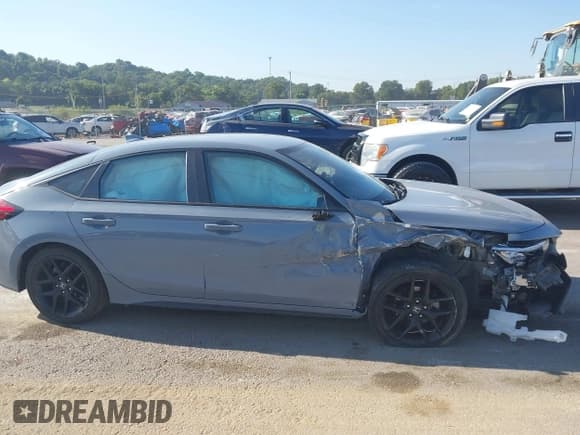 ✅ 2024 Honda Civic Sport • VIN: 19XFL2H86RE009328 • Lot: 43109308. Listed on IAAI with 40,829 mi. Free auction sales archive from the USA and detailed vehicle history report at DreamBid. Image 13.