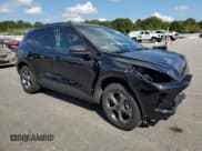 ✅ 2025 Ford Escape ST-Line • VIN: 1FMCU9MN7SUA85549 • Lot: 80490545. Wystawiony na Copart z przebiegiem 9 957 mil. Bezpłatny archiwum sprzedaży aukcyjnych z USA i szczegółowy raport historii pojazdu na DreamBid. Zdjęcie 4.