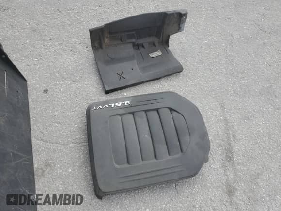 2017 Dodge Grand Caravan SXT с VIN 2C4RDGCG8HR586042, выставлен на аукционе Copart как лот 90653395 с пробегом 119 950 миль миль и Чистый • Clean title. История ставок и продаж доступна на DreamBid. Изображение 13.