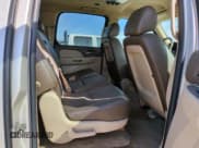 ✅ 2009 Chevrolet Suburban LS • VIN: 1GNFC16079R211582 • Лот: 50649205. Опубликован ранее на Copart с пробегом 258 057 миль. Бесплатный доступ к архиву аукционных продаж из США и подробный отчёт об истории автомобиля на DreamBid. Изображение 10.