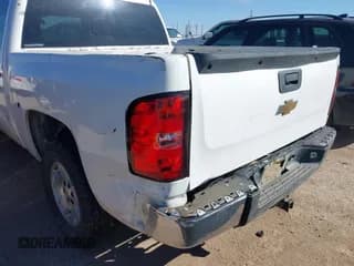 ✅ 2011 Chevrolet Silverado 1500 LT • VIN: 3GCPKSE3XBG363458 • Lot: 43402485. Wystawiony na IAAI z przebiegiem 312 273 mil. Bezpłatny archiwum sprzedaży aukcyjnych z USA i szczegółowy raport historii pojazdu na DreamBid. Zdjęcie 6.