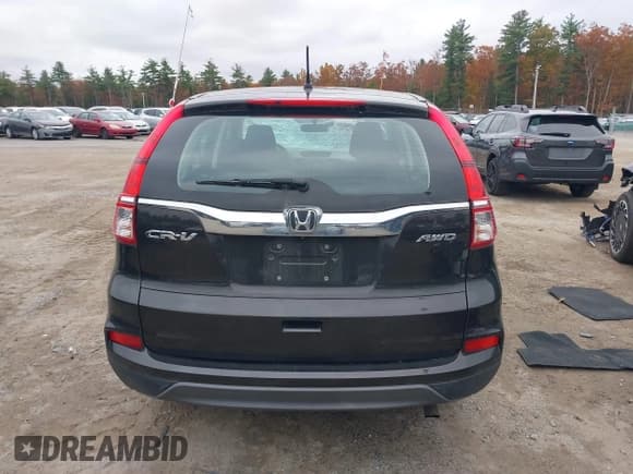 ✅ 2015 Honda CR-V LX • VIN: 5J6RM4H33FL110088 • Lot: 43543560. Listed on IAAI with 137,448 mi. Free auction sales archive from the USA and detailed vehicle history report at DreamBid. Image 16.