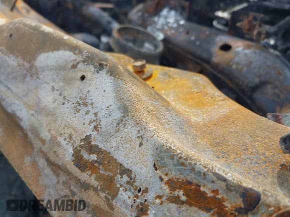 2016 Chevrolet Silverado 2500HD LT with VIN 1GC1KVEG4GF233744, listed as a IAAI auction lot 43277072 with Not provided miles and . Bid and sale history available at DreamBid. Image 9.