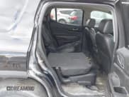 ✅ 2017 GMC Acadia SLT • VIN: 1GKKNULS8HZ205625 • Lot: 43498690. Listed on IAAI with 126,969 mi. Free auction sales archive from the USA and detailed vehicle history report at DreamBid. Image 8.