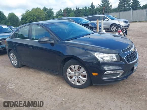 ✅ 2016 Chevrolet Cruze LT • VIN: 1G1PE5SB1G7147210 • Lot: 42985811. Listed on IAAI with 107,935 mi. Free auction sales archive from the USA and detailed vehicle history report at DreamBid. Image 1.