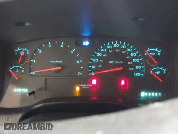 ✅ 2003 Dodge Durango R/T • VIN: 1D4HS78Z63F517185 • Lot: 41764051. Wystawiony na IAAI z przebiegiem 228 150 mil. Bezpłatny archiwum sprzedaży aukcyjnych z USA i szczegółowy raport historii pojazdu na DreamBid. Zdjęcie 7.