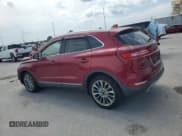 ✅ 2018 Lincoln MKC Reserve • VIN: 5LMCJ3C92JUL08599 • Lot: 62322875. Wystawiony na Copart z przebiegiem 82 142 mil. Bezpłatny archiwum sprzedaży aukcyjnych z USA i szczegółowy raport historii pojazdu na DreamBid. Zdjęcie 2.