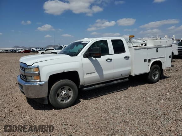 ✅ 2015 Chevrolet Silverado 2500HD Work Truck • VIN: 1GB2CUEG4FZ530428 • Lot: 51763695. Wystawiony na Copart z przebiegiem 159 359 mil. Bezpłatny archiwum sprzedaży aukcyjnych z USA i szczegółowy raport historii pojazdu na DreamBid. Zdjęcie 1.