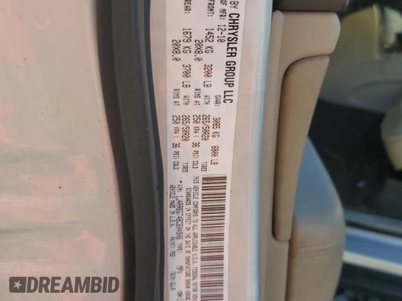 ✅ 2011 Jeep Grand Cherokee Overland • VIN: 1J4RR6GT4BC604906 • Lot: 55640135. Listed on Copart with 149,885 mi. Free auction sales archive from the USA and detailed vehicle history report at DreamBid. Image 13.