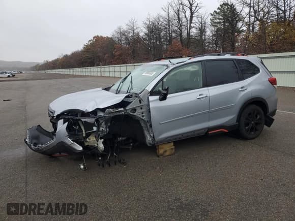 ✅ 2021 Subaru Forester Special Sports • VIN: JF2SKARC7MH588848 • Lot: 90804665. Wystawiony na Copart z przebiegiem 6 698 mil. Bezpłatny archiwum sprzedaży aukcyjnych z USA i szczegółowy raport historii pojazdu na DreamBid. Zdjęcie 1.