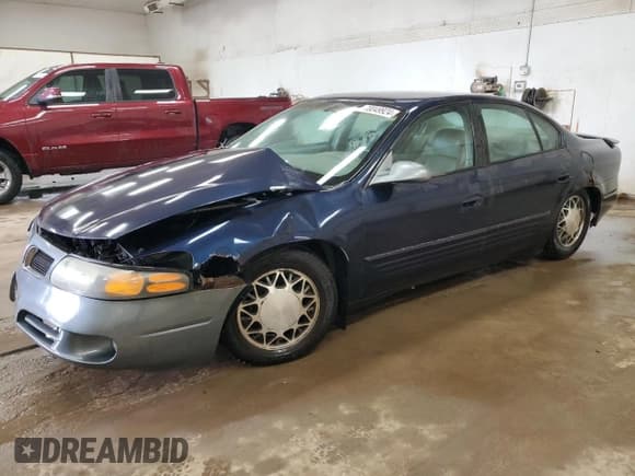 ✅ 2004 Pontiac Bonneville SE • VIN: 1G2HX52KX4U211073 • Lot: 70049924. Wystawiony na Copart z przebiegiem 157 777 mil. Bezpłatny archiwum sprzedaży aukcyjnych z USA i szczegółowy raport historii pojazdu na DreamBid. Zdjęcie 1.