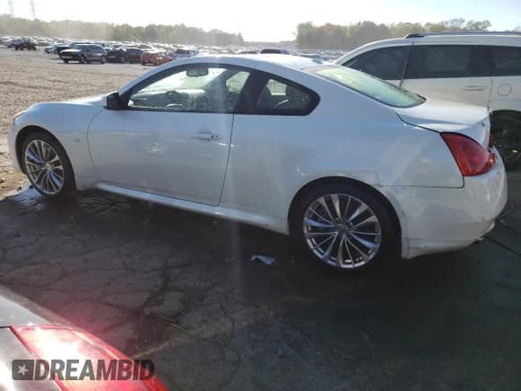 ✅ 2015 Infiniti Q60 S Limited • VIN: JN1CV6EK7FM870604 • Lot: 74284423. Listed on Copart with 81,779 mi. Free auction sales archive from the USA and detailed vehicle history report at DreamBid. Image 2.