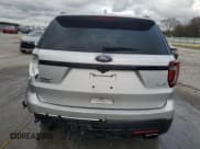 ✅ 2017 Ford Explorer Sport • VIN: 1FM5K8GT7HGA25782 • Lot: 90617815. Wystawiony na Copart z przebiegiem 237 027 mil. Bezpłatny archiwum sprzedaży aukcyjnych z USA i szczegółowy raport historii pojazdu na DreamBid. Zdjęcie 6.
