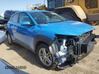 ✅ 2020 Hyundai Kona SE • VIN: KM8K12AA8LU574007 • Лот: 57624414. Опубликован ранее на Copart с пробегом 46 688 миль. Бесплатный доступ к архиву аукционных продаж из США и подробный отчёт об истории автомобиля на DreamBid. Изображение 4.