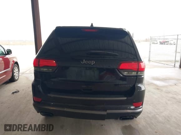 ✅ 2020 Jeep Grand Cherokee Limited X • VIN: 1C4RJFBG0LC231419 • Lot: 41568627. Listed on IAAI with 122,594 mi. Free auction sales archive from the USA and detailed vehicle history report at DreamBid. Image 16.